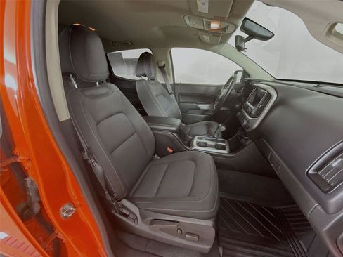 Used 2019 Chevrolet Colorado LT w/ LT Convenience Package AWD/4WD image 27
