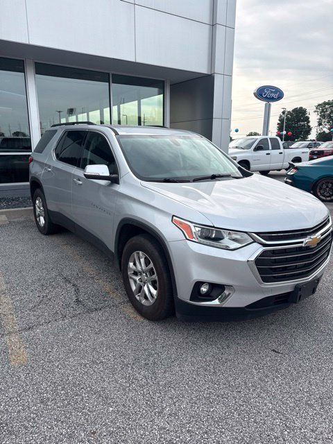 Used 2021 Chevrolet Traverse LT AWD/4WD image 2