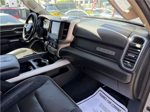 Used 2020 RAM 1500 Laramie RWD image 31