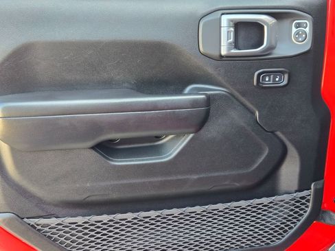 Used 2021 Jeep Wrangler Rubicon image 11