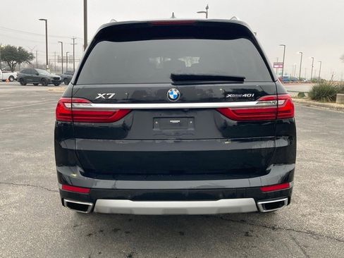 Used 2022 BMW X7 xDrive40i w/ Premium Package image 6