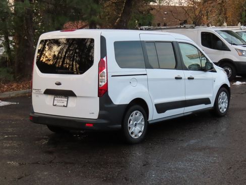 Used 2018 Ford Transit Connect XL image 16