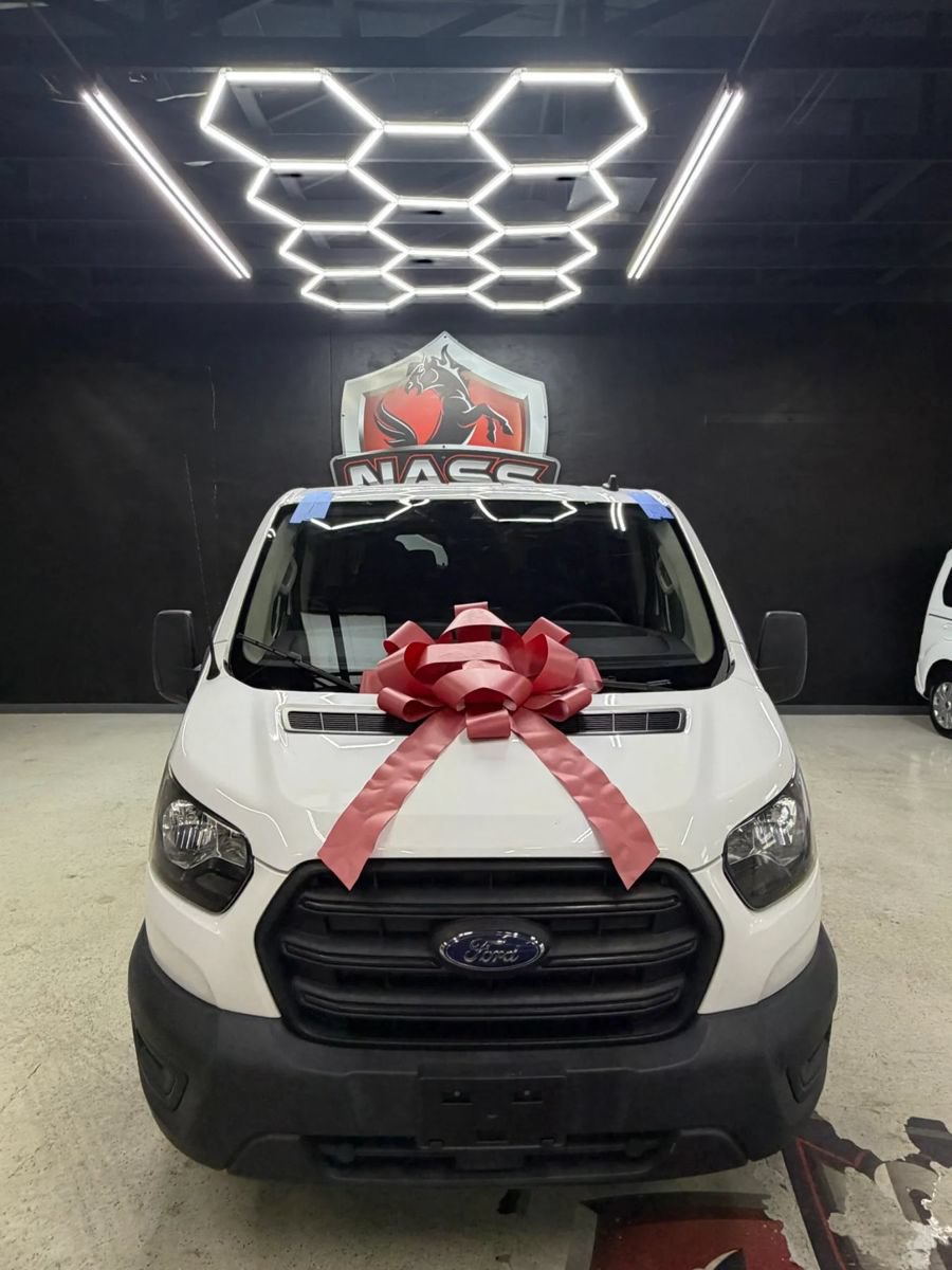 Used 2020 Ford Transit 150 XL RWD image 6