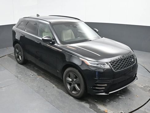 Used 2021 Land Rover Range Rover Velar R-Dynamic S image 34