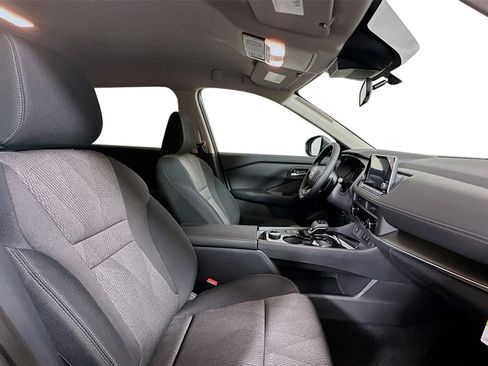 New 2026 Nissan Rogue SV AWD/4WD image 25