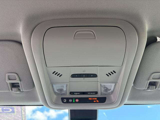 Used 2024 GMC Terrain AT4 w/ LPO, Floor Liner Package AWD/4WD image 21