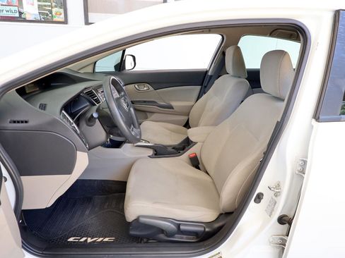Used 2013 Honda Civic LX image 13