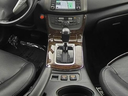 Used 2014 Nissan Sentra SL w/ Premium Package FWD image 27