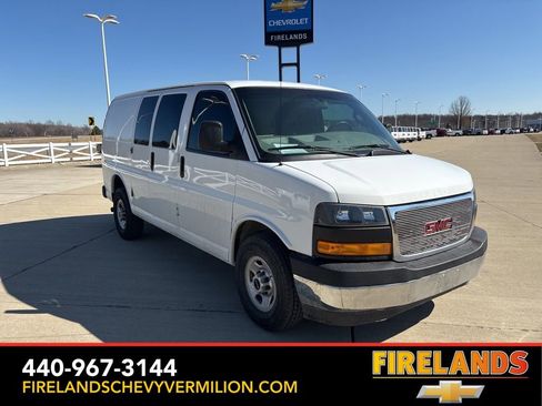 Used 2018 GMC Savana 2500 w/ Driver Convenience Package image 8