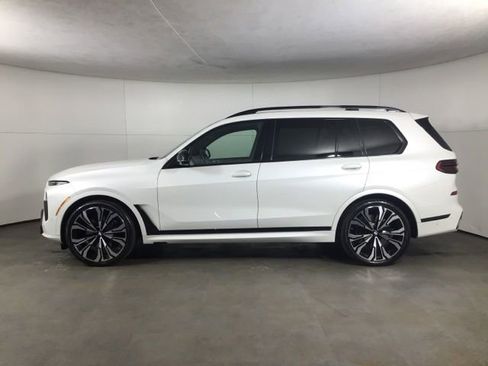 Used 2024 BMW X7 M60i w/ Executive Package AWD/4WD image 4