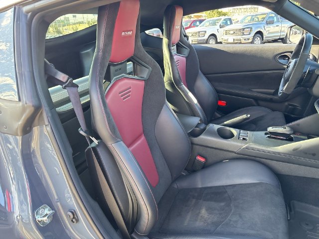 Used 2024 Nissan Z NISMO w/ Floor Mat Package RWD image 31