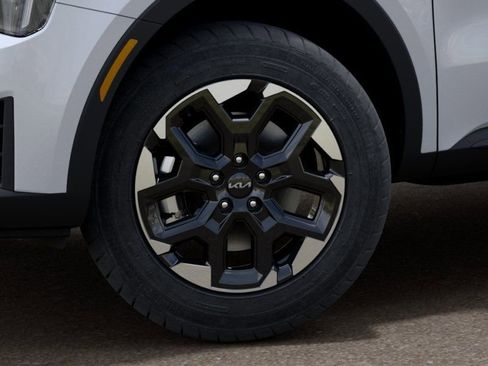 New 2026 Kia Sorento S AWD/4WD image 9