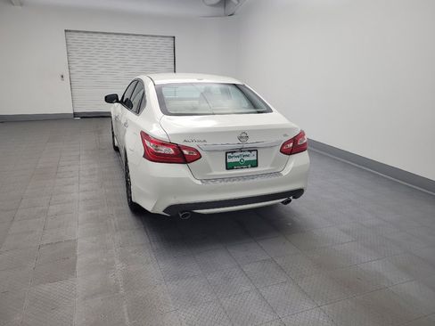 Used 2017 Nissan Altima 2.5 SL image 6
