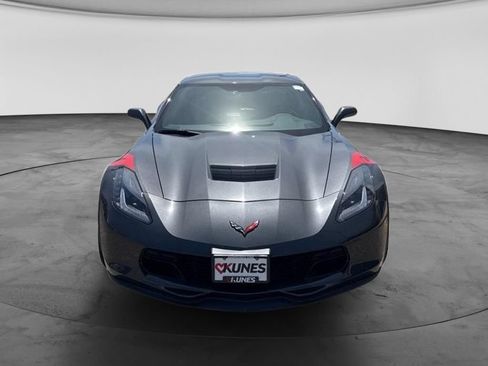 Used 2017 Chevrolet Corvette Grand Sport w/ Grand Sport Heritage Package RWD image 3