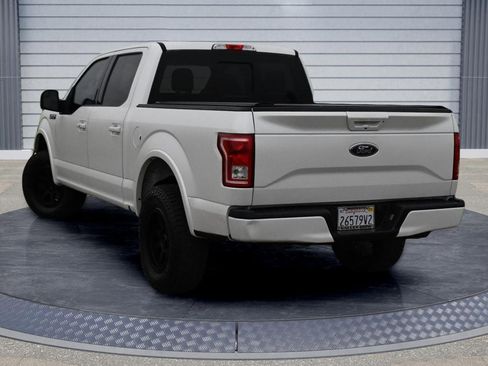 Used 2017 Ford F150 Lariat image 4