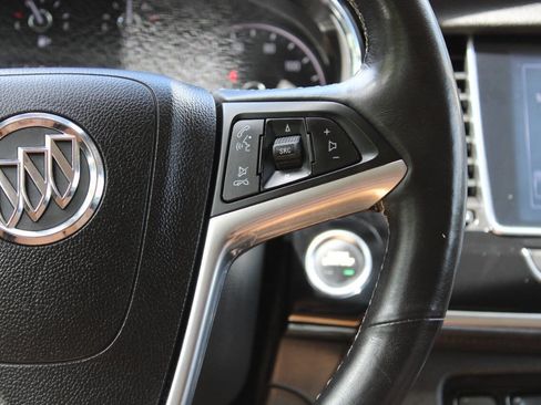 Used 2019 Buick Encore Essence AWD/4WD image 38