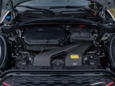 Used 2022 MINI Cooper Clubman John Cooper Works image 14