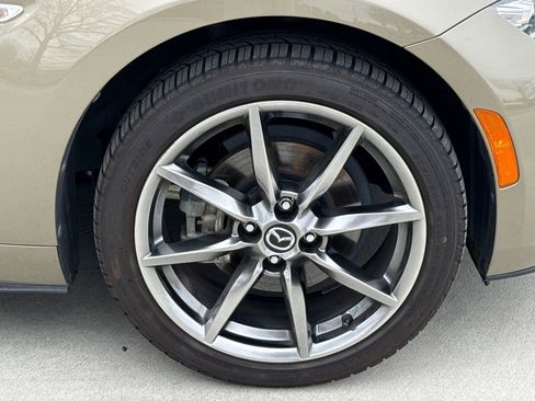 Used 2023 MAZDA MX-5 Miata Grand Touring image 11