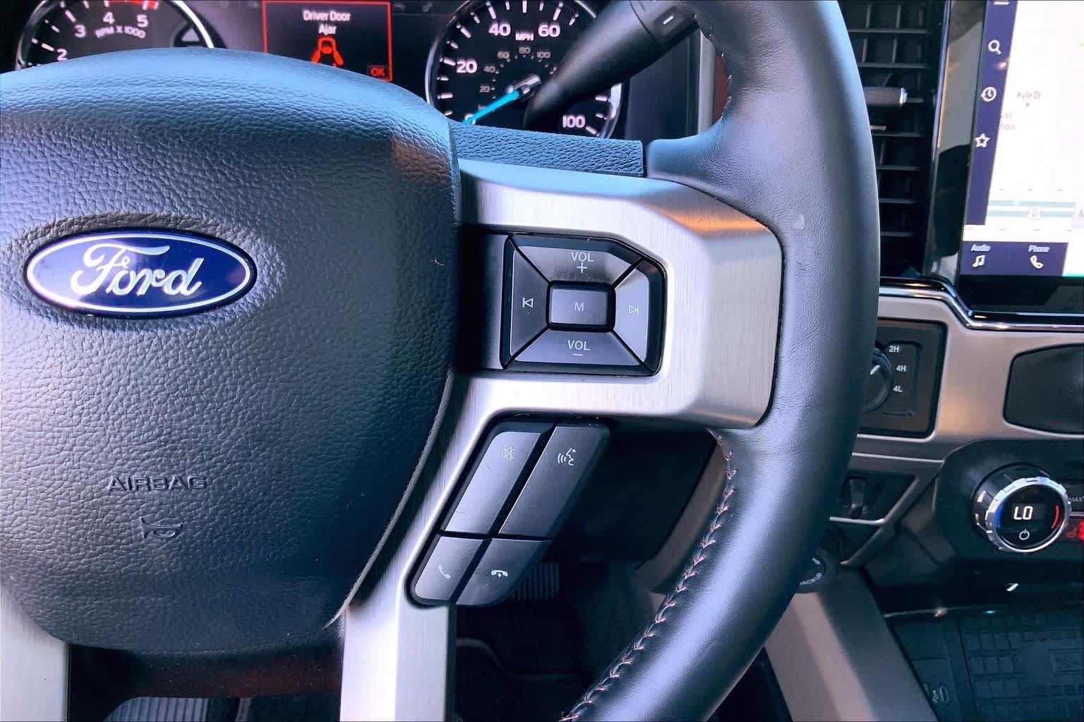 Used 2022 Ford F250 Platinum AWD/4WD image 22