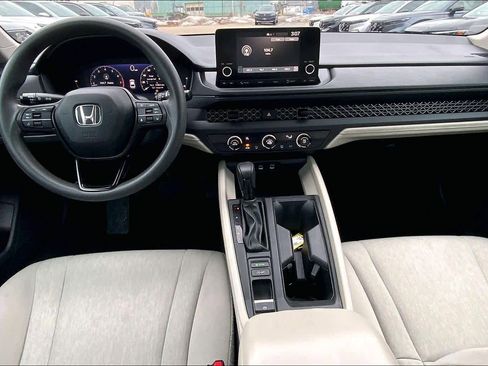 Used 2023 Honda Accord LX image 15