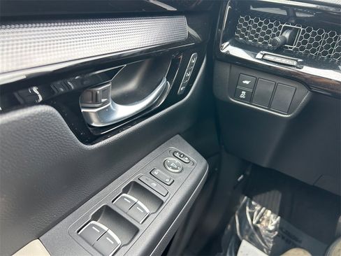 Used 2023 Honda CR-V EX-L image 26