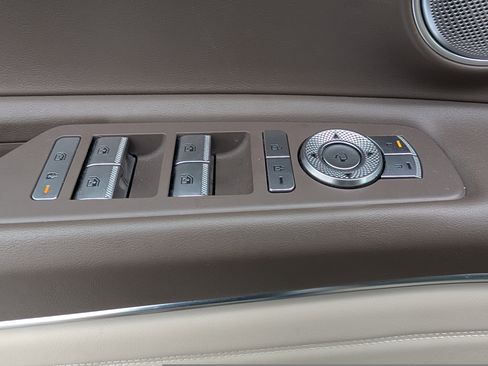 Used 2023 Genesis GV80 2.5T w/ Prestige Package image 19