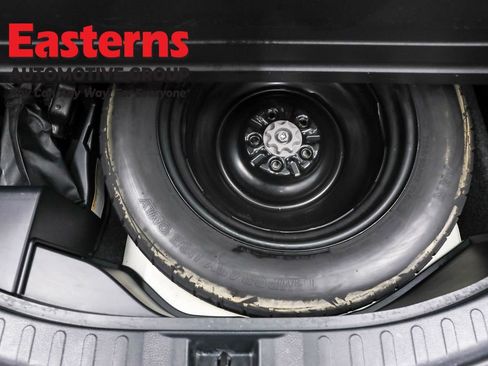 Used 2018 Toyota RAV4 Limited image 26