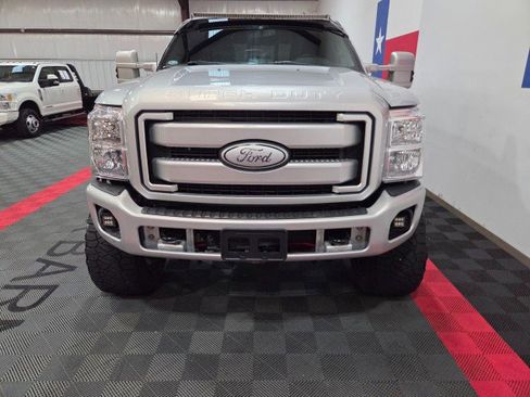 Used 2015 Ford F250 Lariat w/ Lariat Ultimate Package image 14