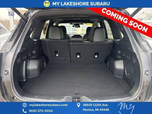 Used 2025 Subaru Forester Touring image 13