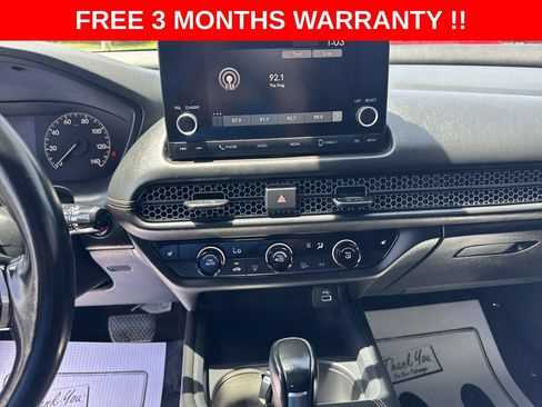 Used 2025 Honda HR-V Sport image 17
