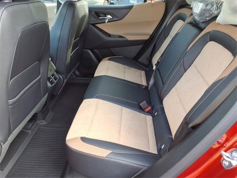 New 2026 Chevrolet Equinox ACTIV w/ LPO, Floor Liner Package image 9