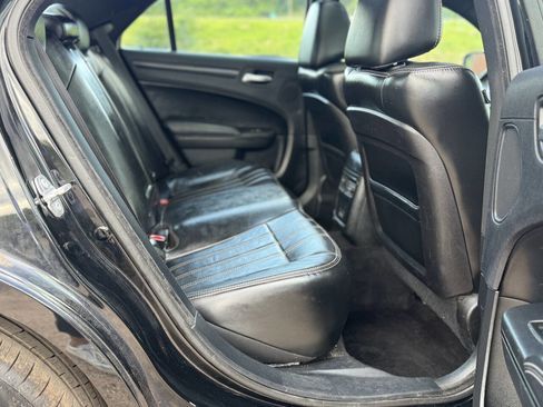 Used 2016 Chrysler 300 S RWD image 14