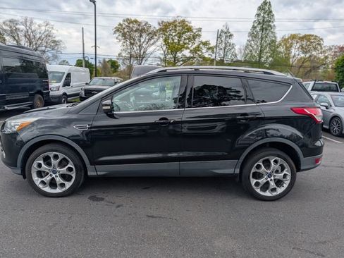 Used 2013 Ford Escape Titanium w/ Class II Trailer Tow Pkg AWD/4WD image 3
