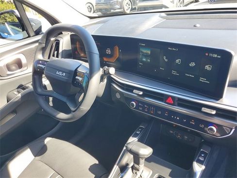 New 2026 Kia Sorento S image 8