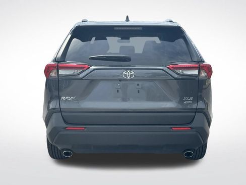 Used 2025 Toyota RAV4 XLE AWD/4WD image 5