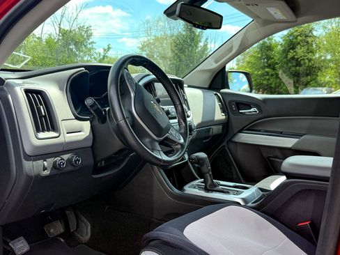 Used 2016 Chevrolet Colorado LT w/ LT Convenience Package AWD/4WD image 10
