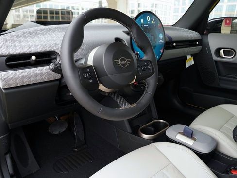 Used 2025 MINI Cooper S image 12