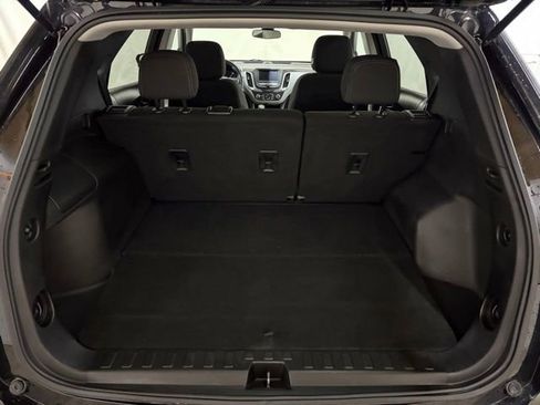 Used 2022 Chevrolet Equinox LS w/ LS Convenience Package FWD image 11