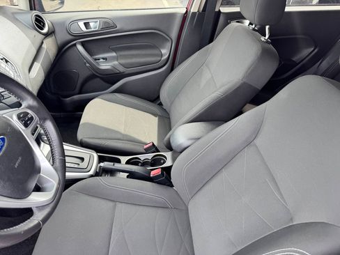 Used 2016 Ford Fiesta SE FWD image 35