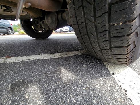 Used 2015 GMC Savana 2500 image 36