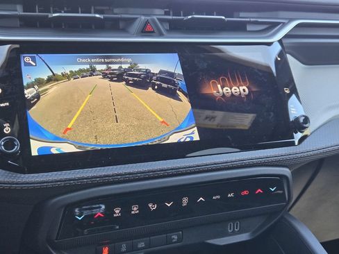 New 2026 Jeep Cherokee Limited AWD/4WD image 16