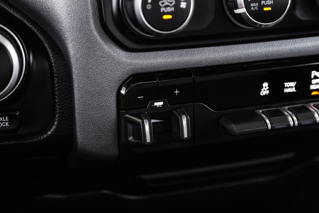 Used 2023 RAM 1500 Big Horn AWD/4WD image 24