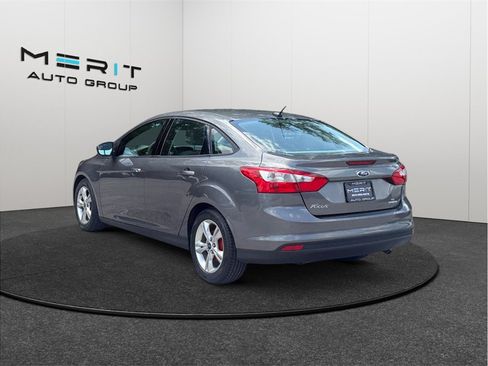 Used 2014 Ford Focus SE FWD image 7