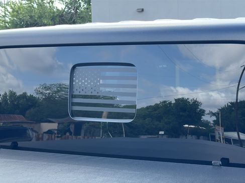 Used 2025 Jeep Gladiator Mojave w/ Safety Group image 19