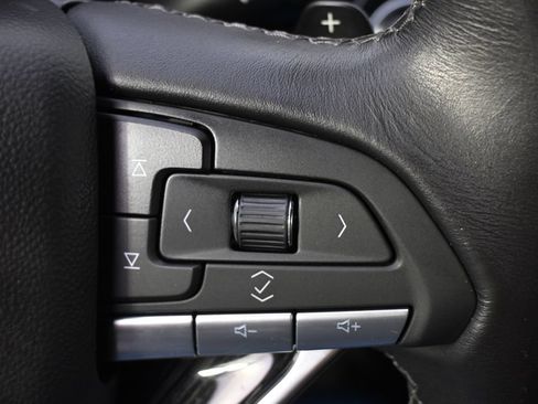 Used 2024 Cadillac XT6 Premium Luxury w/ LPO, Floor Liner Package AWD/4WD image 36