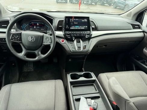 Used 2019 Honda Odyssey EX image 16