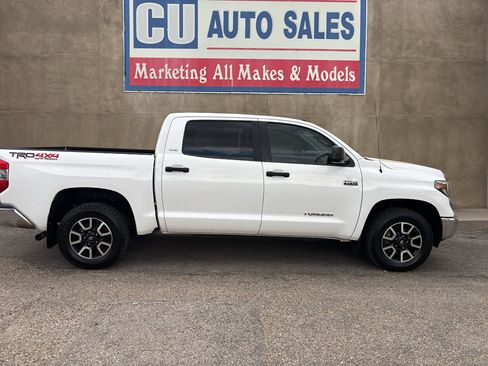 Used 2019 Toyota Tundra SR5 w/ TRD Off Road Package AWD/4WD image 4