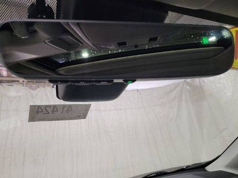 Used 2017 Toyota RAV4 Limited w/ Advanced Technology Package image 41