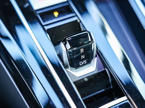 New 2026 Volkswagen GTI SE image 34