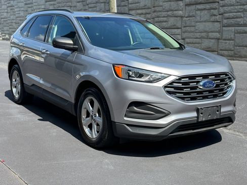 Used 2020 Ford Edge SE AWD/4WD image 3